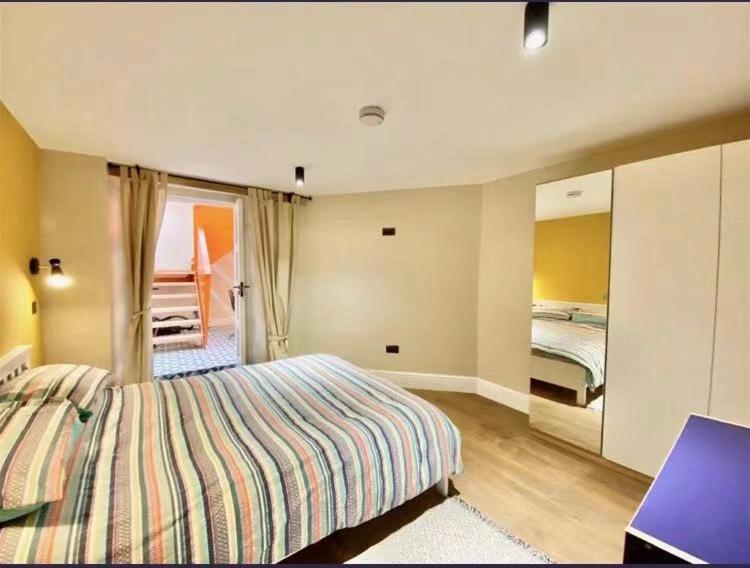 Plymouth Hoe - Stunning 2 Bedroom Lower Ground Floor Apartment Eksteriør bilde